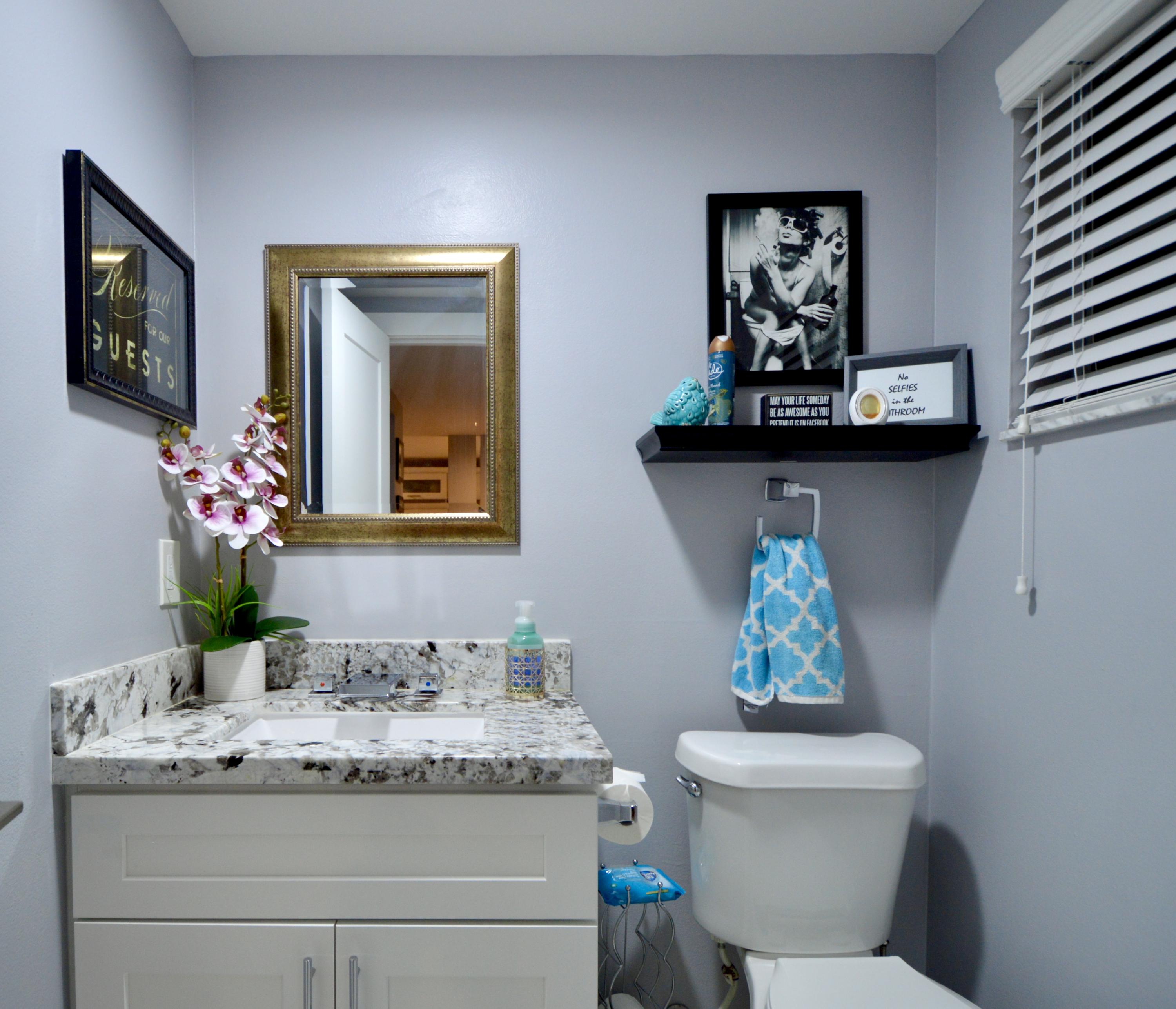 2800 Fiore Way, Unit 109 Delray Beach, FL 33445 - Photo 13 of 16 Guest Bathroom