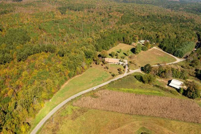 $369,000 | 271 Doug Anderson Road, Palmer, TN 37365