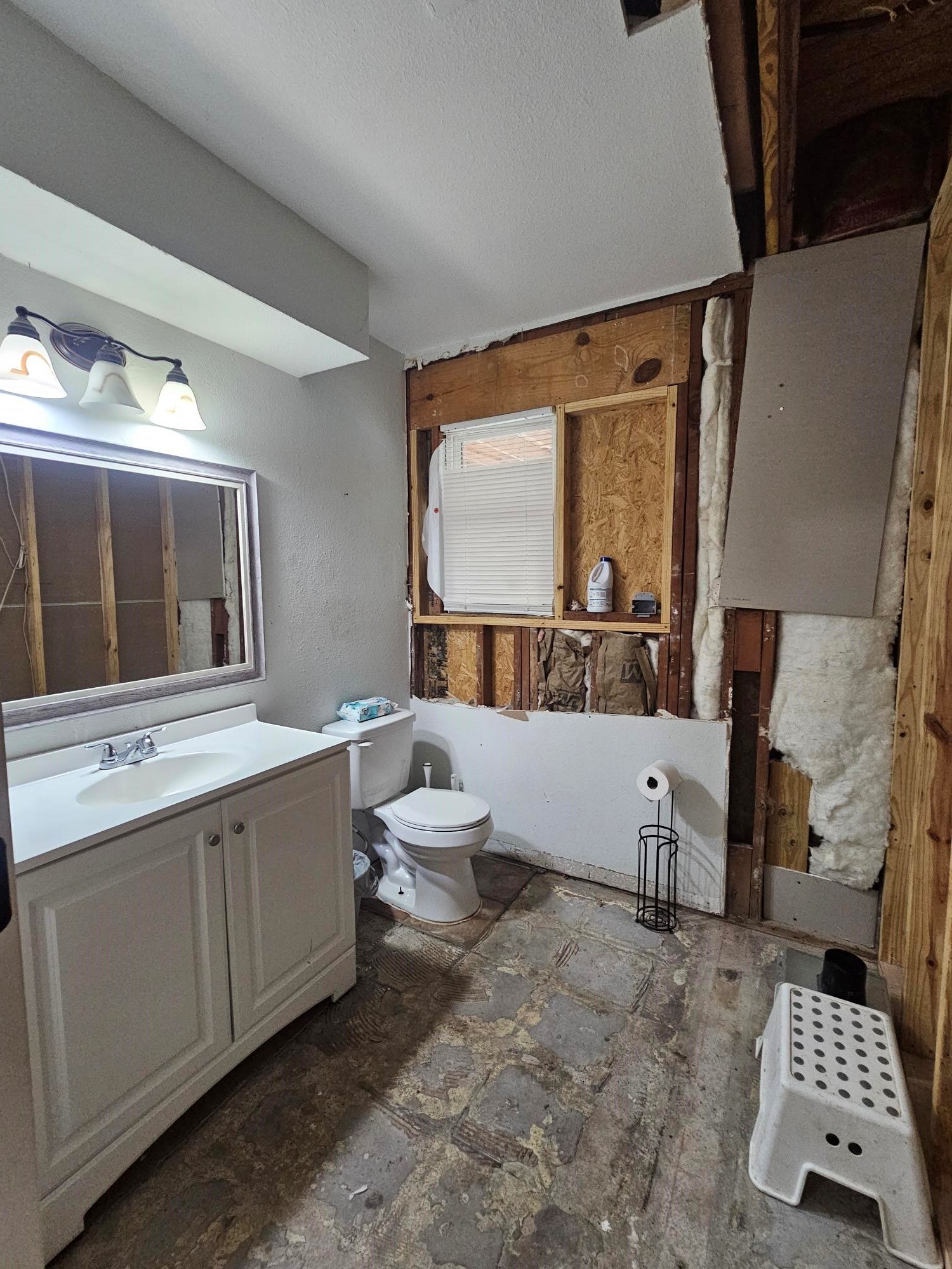 27331 Caperidge Drive Huffman, TX 77336 - Photo 5 of 17 Unfinished half bathroom