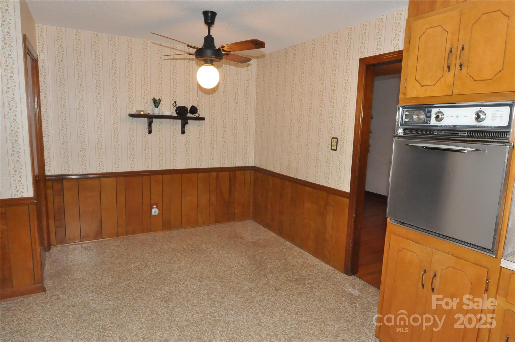 752 Cedar Lane Chester, SC 29706 - Photo 25 of 38 a view of an empty room with a window