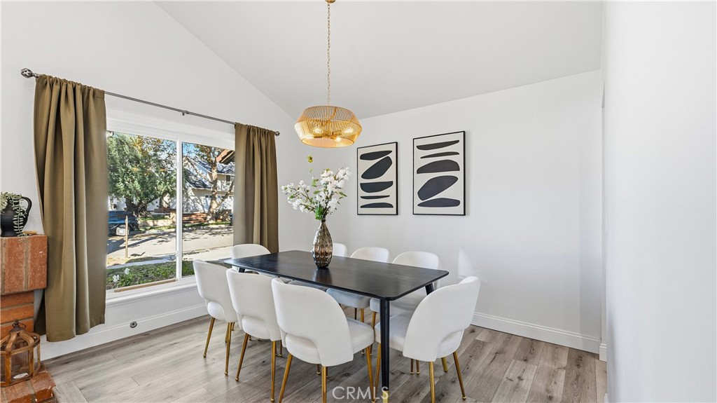 2430 East Greensward Street Simi Valley, CA 93065 - Photo 12 of 53