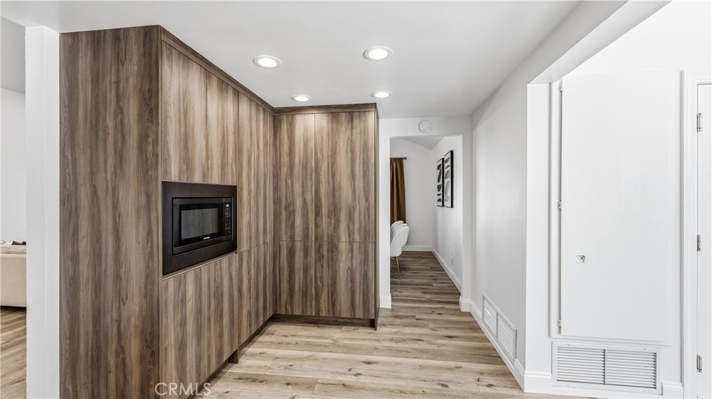 2430 East Greensward Street Simi Valley, CA 93065 - Photo 21 of 53