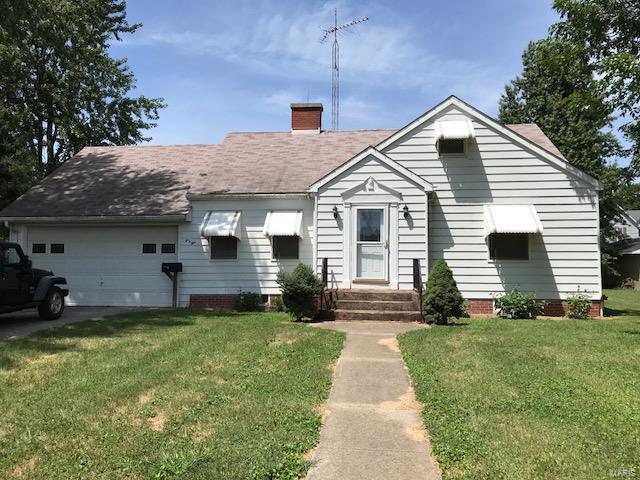 605 Walnut Greenfield, IL 62044 - Photo 1 of 59