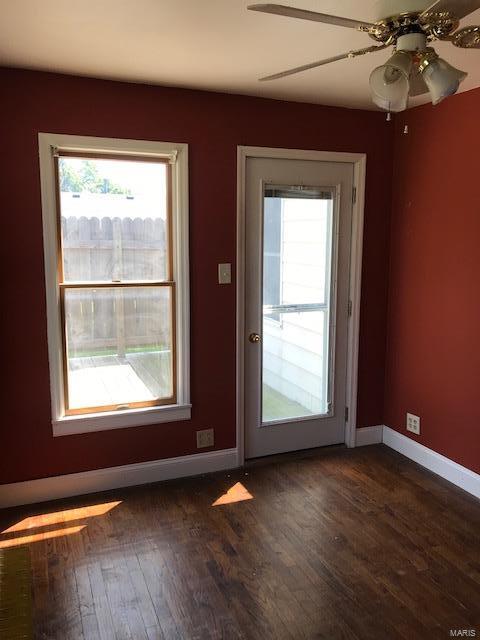 605 Walnut Greenfield, IL 62044 - Photo 19 of 59