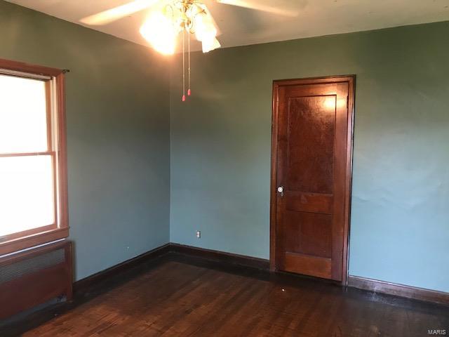 605 Walnut Greenfield, IL 62044 - Photo 22 of 59