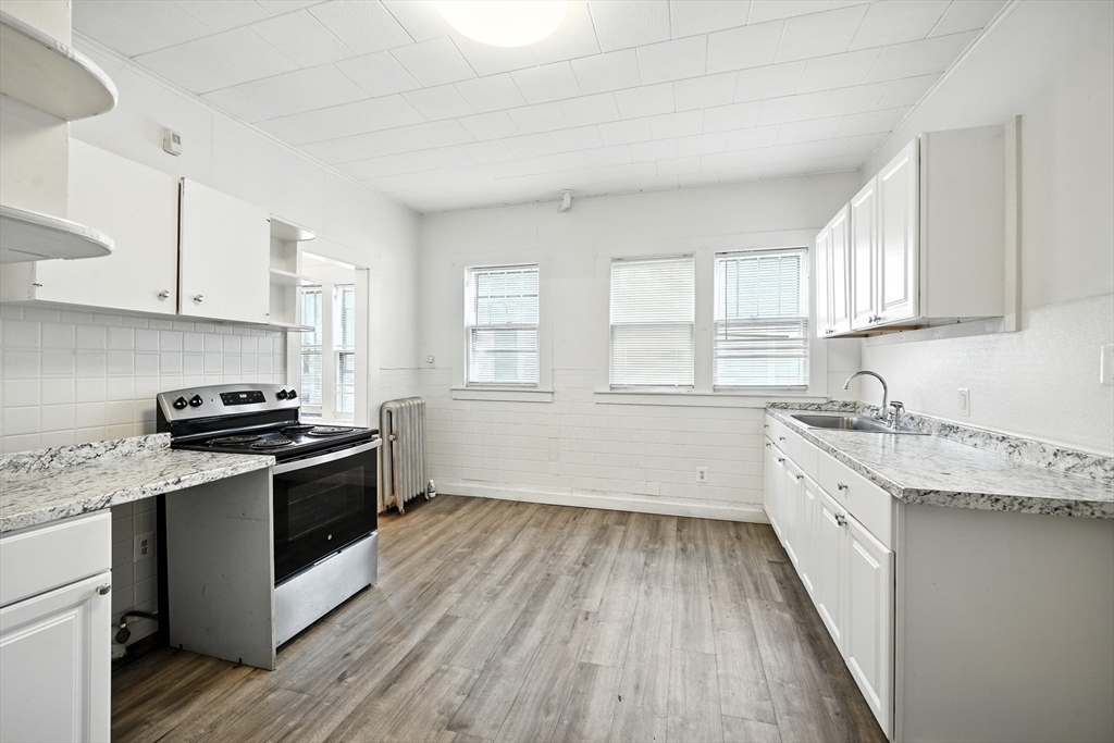 335-337 Springfield Street Agawam, MA 01001 - Photo 4 of 22