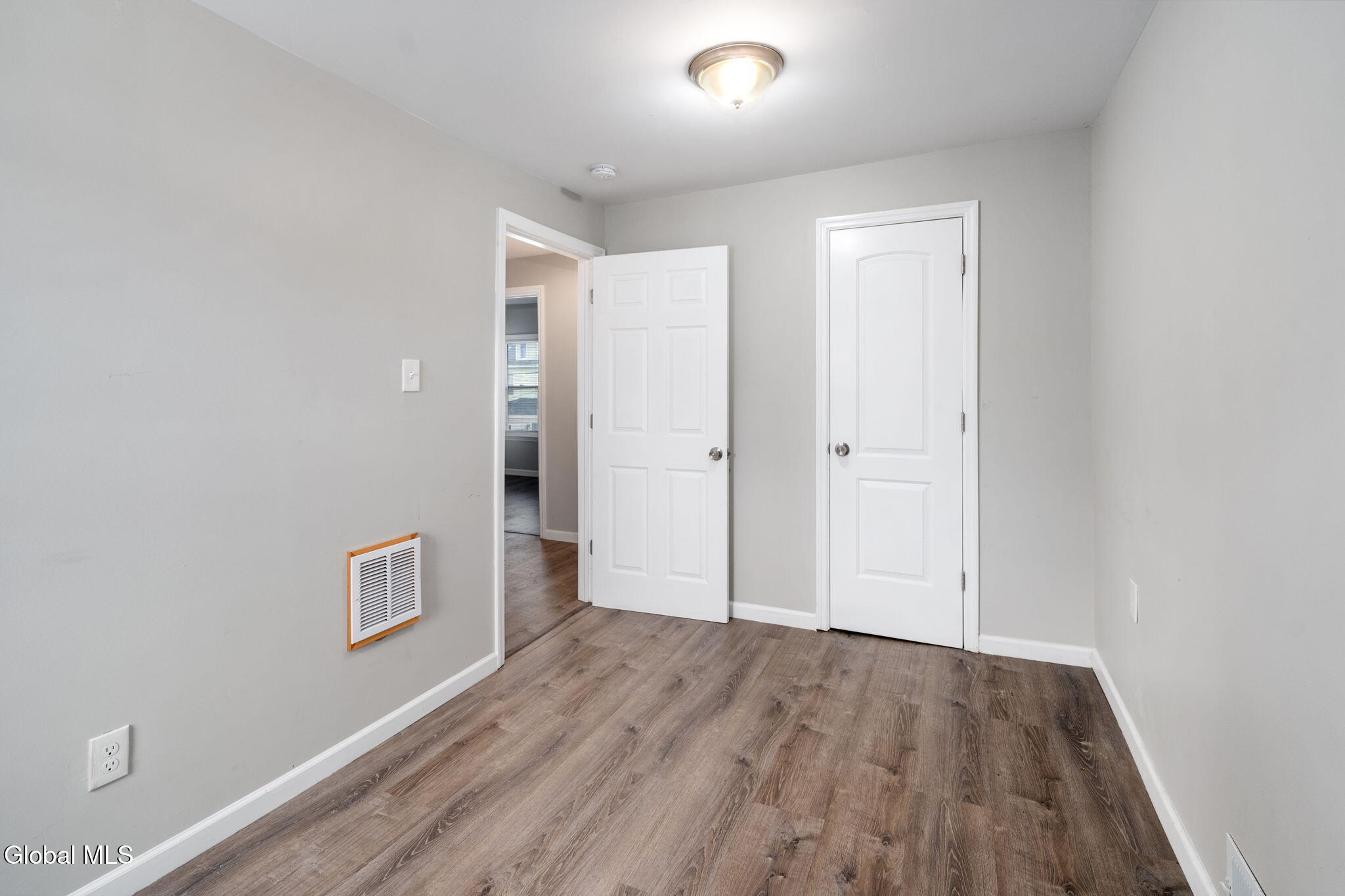 82 Haigh Avenue Schenectady, NY 12304 - Photo 15 of 30 16-82HaighAve_16