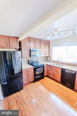 $2,800 | 13373 Hungerford Place, Herndon, VA 20170