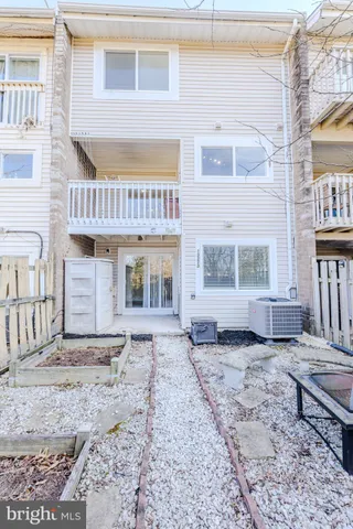 $2,800 | 13373 Hungerford Place, Herndon, VA 20170