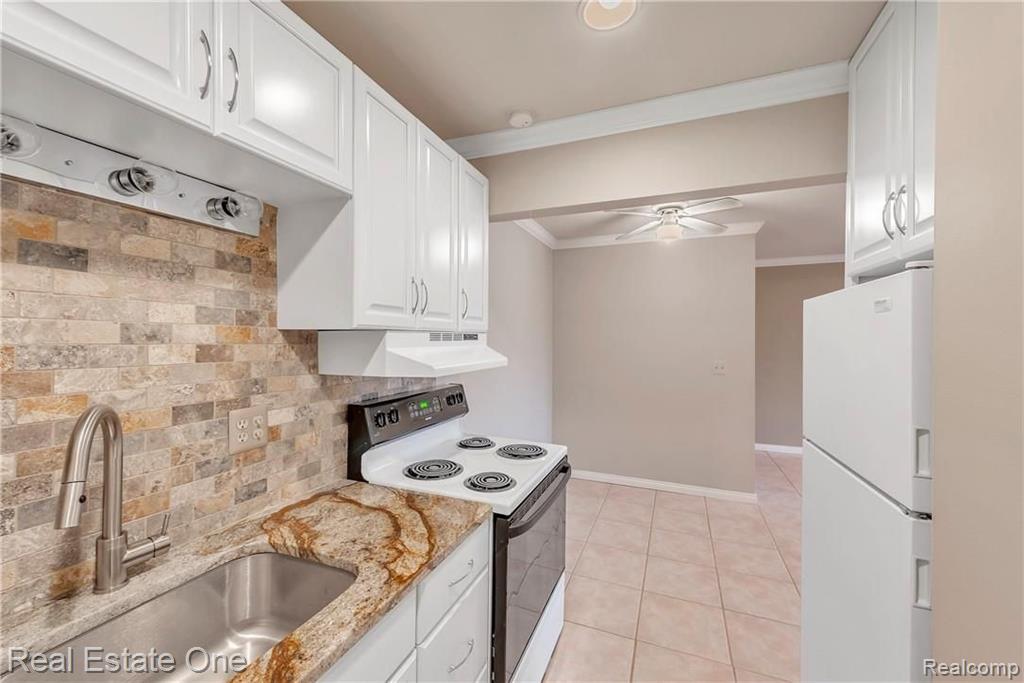 803 Plate Street Rochester, MI 48307 - Photo 8 of 22