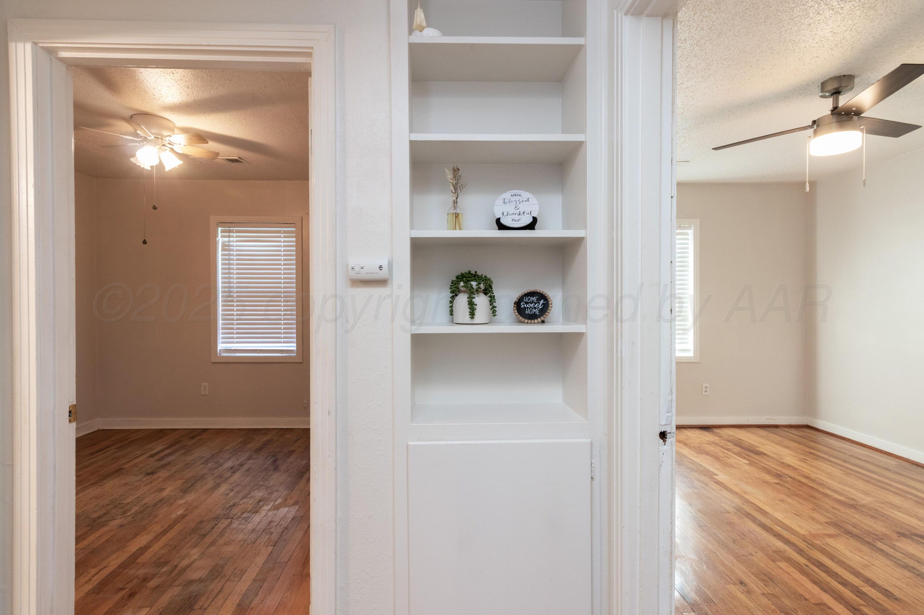 4613 Parker Street Amarillo, TX 79110 - Photo 16 of 26 Hall