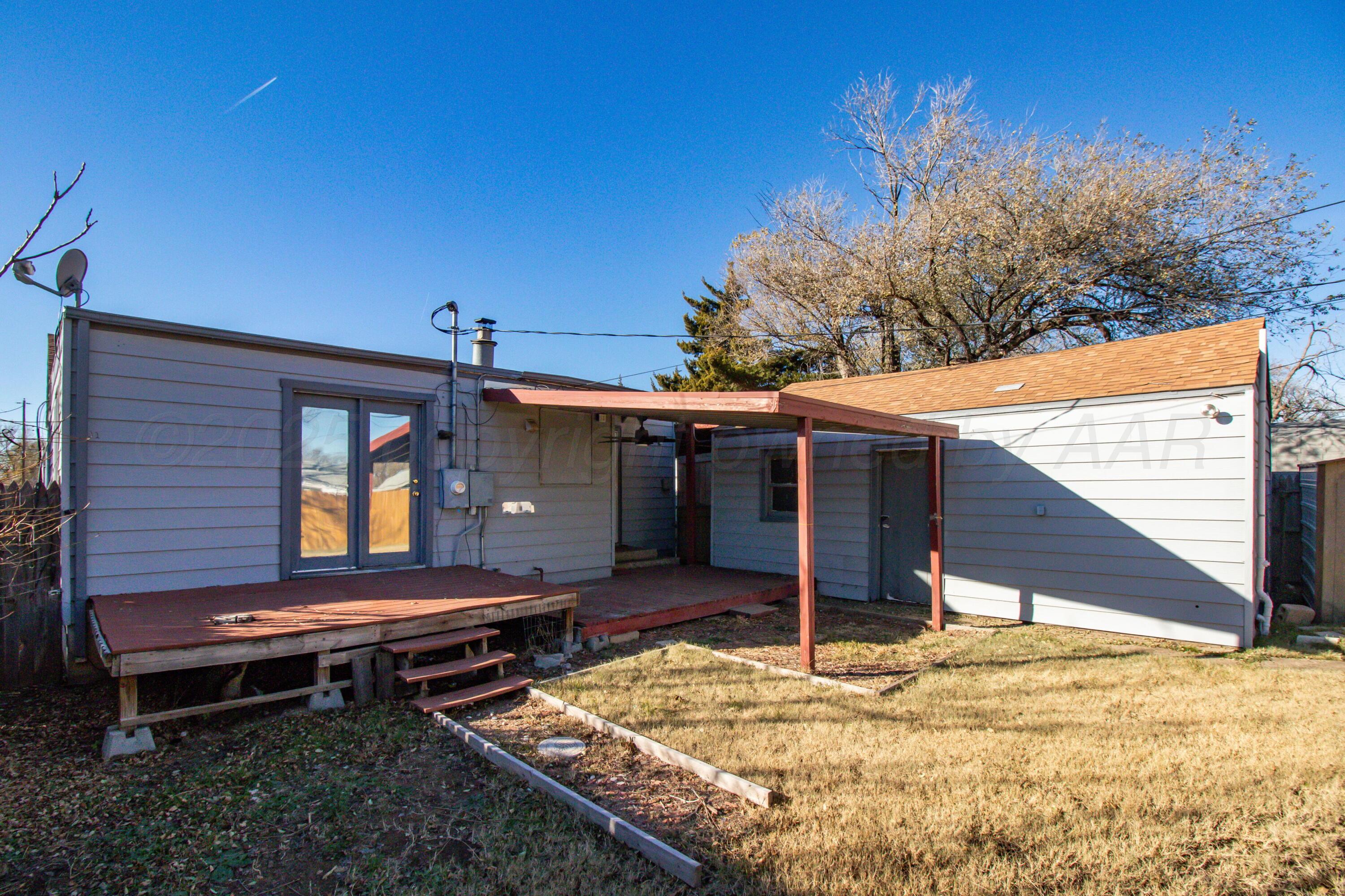 4613 Parker Street Amarillo, TX 79110 - Photo 22 of 26 Home?garage