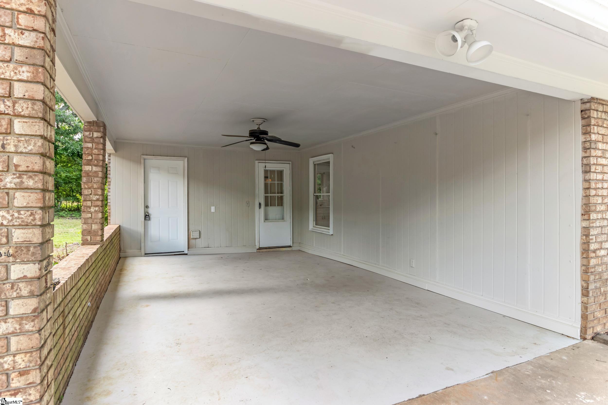 157 Botany Slopes Road Piedmont, SC 29673 - Photo 13 of 34