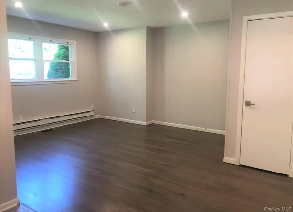 $3,500 | 3213 South Shelley Street, Mohegan Lake, NY 10547