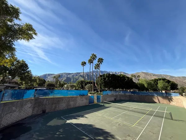 $215,000 | 2812 North Auburn Circle, Unit 210, Palm Springs, CA 92262