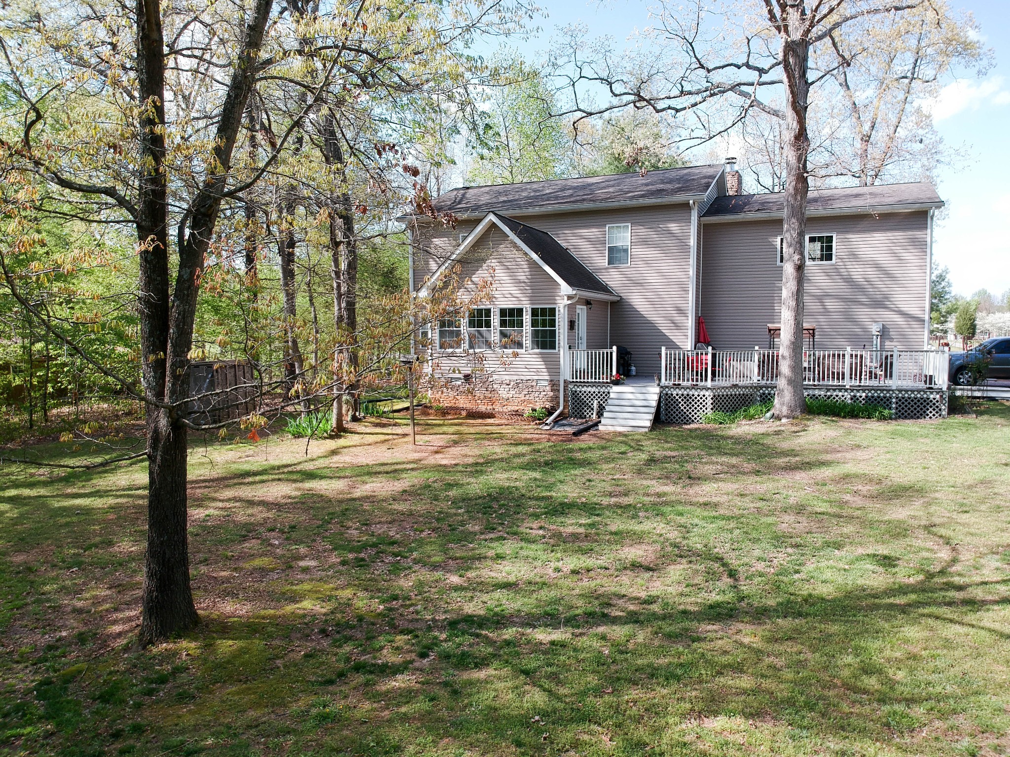 1783 Friendship Road Cross Plains, TN 37049 - Photo 3 of 24 a front view of a house with a yard