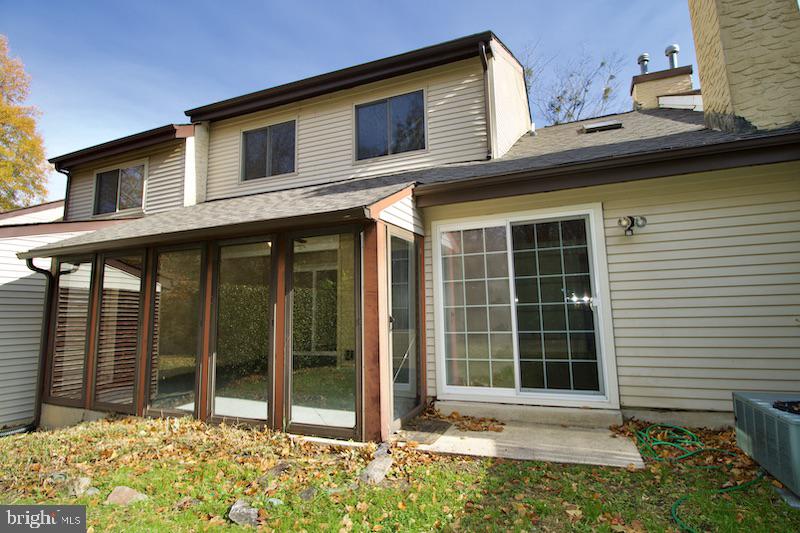 305 Pine Valley Road Dover, DE 19904 - Photo 35 of 37 a front view of a house with a yard