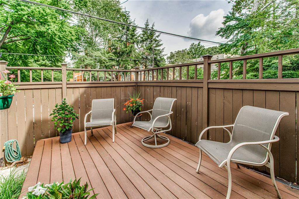 5828 Howe Street Pittsburgh, PA 15232 - Photo 5 of 12 Gallery Image 5