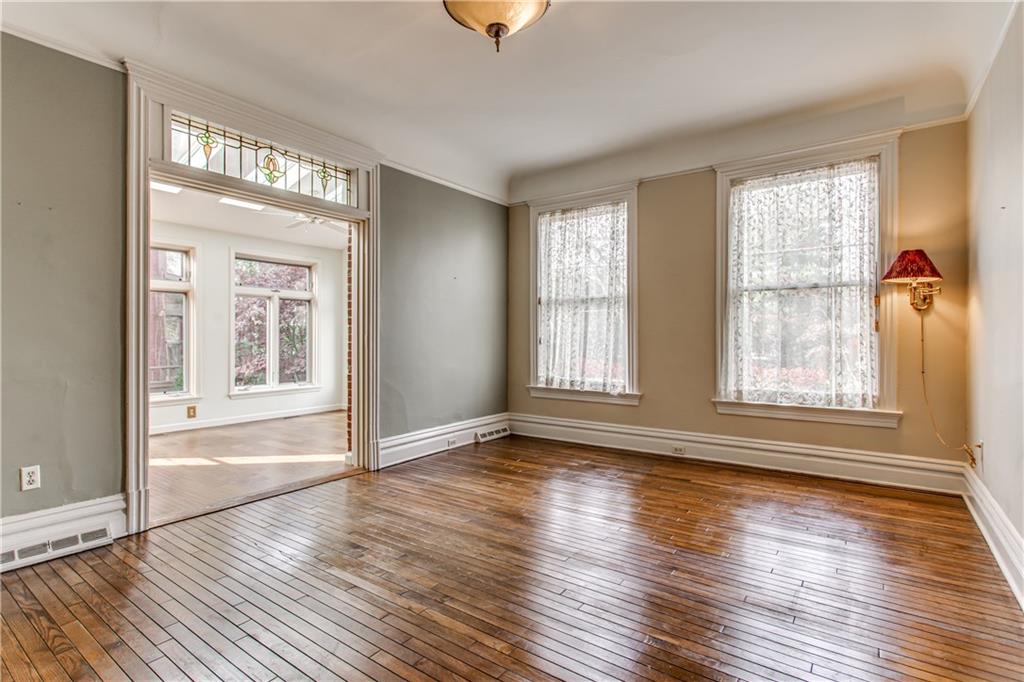 5828 Howe Street Pittsburgh, PA 15232 - Photo 10 of 12 Gallery Image 10