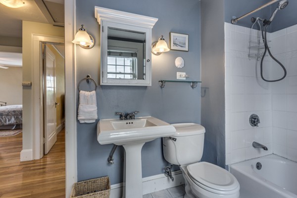 14 Greaton Road Boston, MA 02132 - Photo 23 of 29 Gallery Image 23