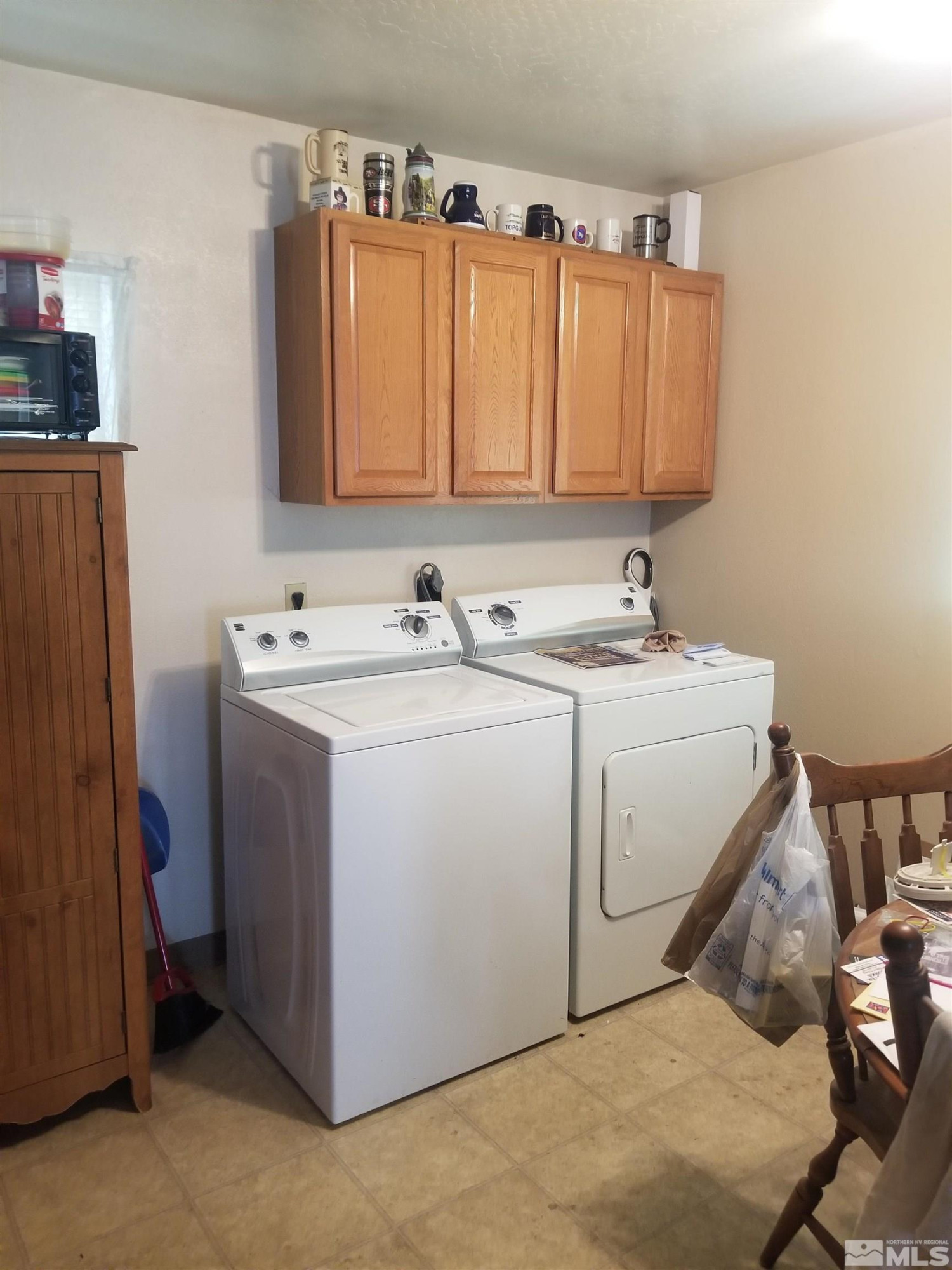 250-252 South Taylor Street Fallon, NV 89406 - Photo 15 of 29 a utility room with dryer and washer