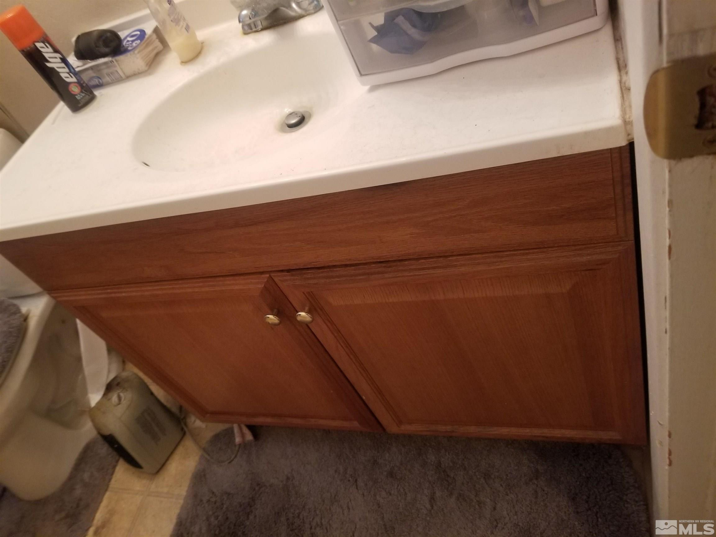 250-252 South Taylor Street Fallon, NV 89406 - Photo 21 of 29 a close up of a sink