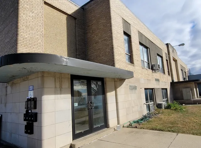 $900 | 345 6th Street, Unit 301, LaSalle, IL 61301