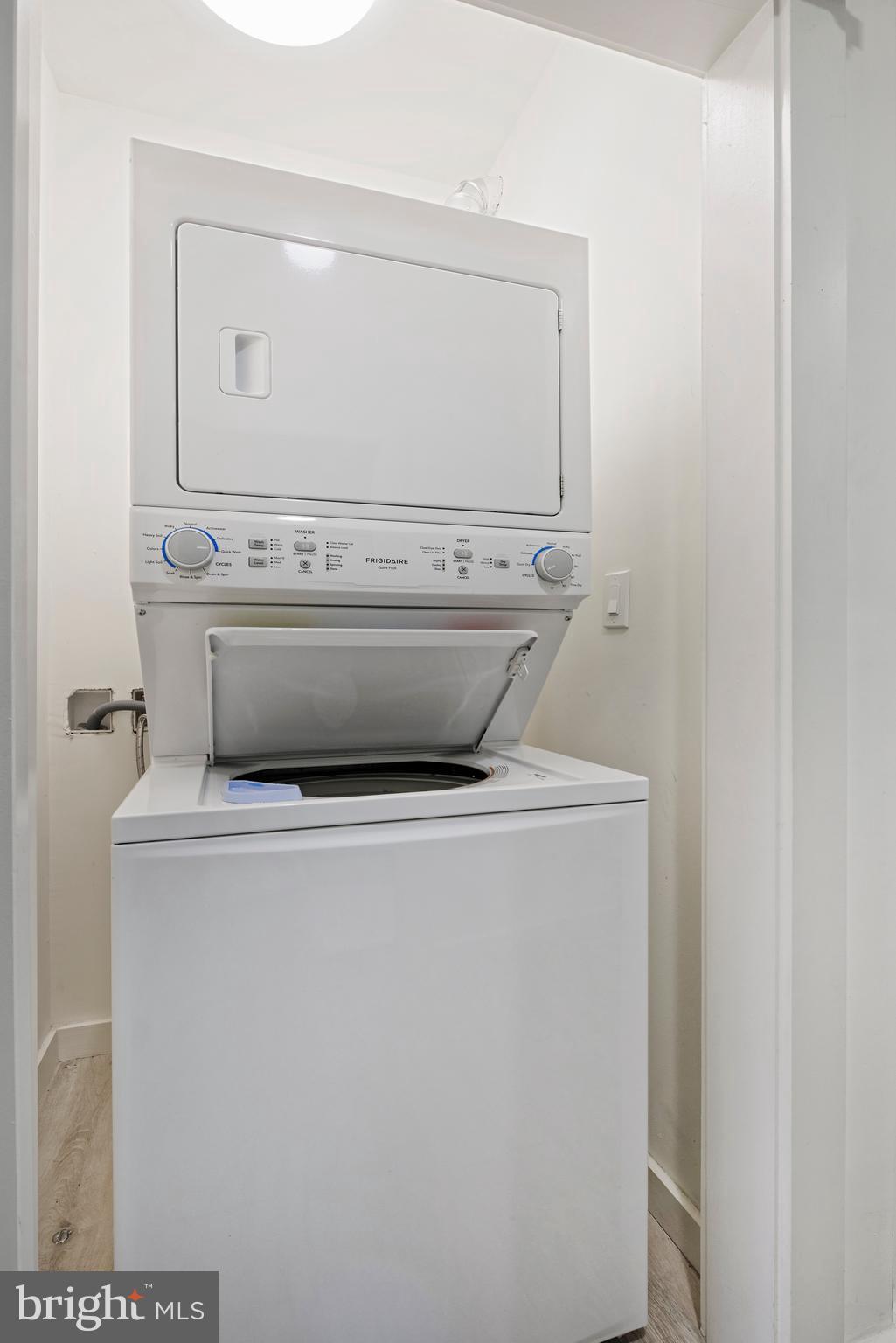 23443 23443-unit A Dover Road Middleburg, VA 20117 - Photo 13 of 41 Stackable Washer & Dryer