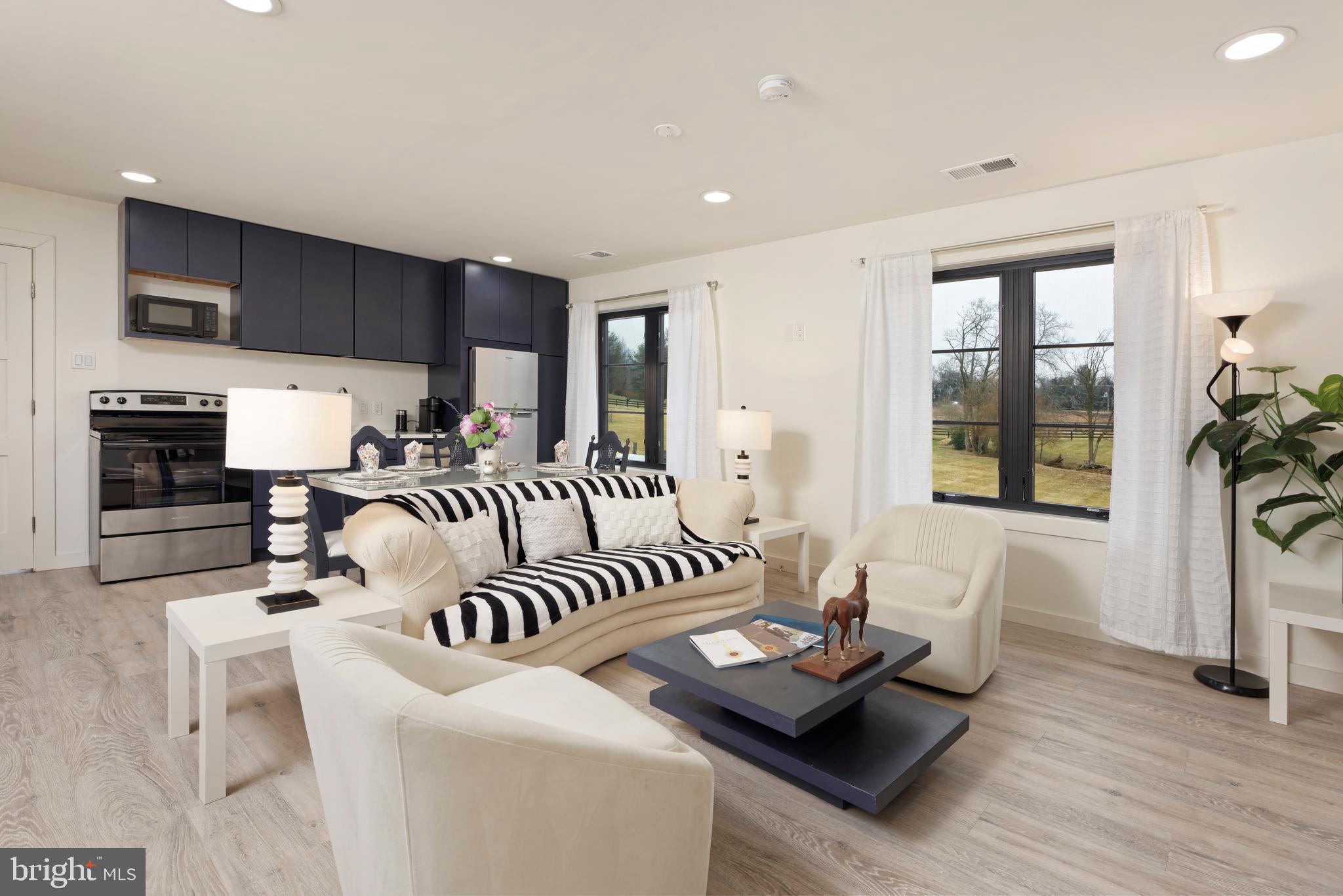 23443 23443-unit A Dover Road Middleburg, VA 20117 - Photo 41 of 41 Unit has an open floor plan