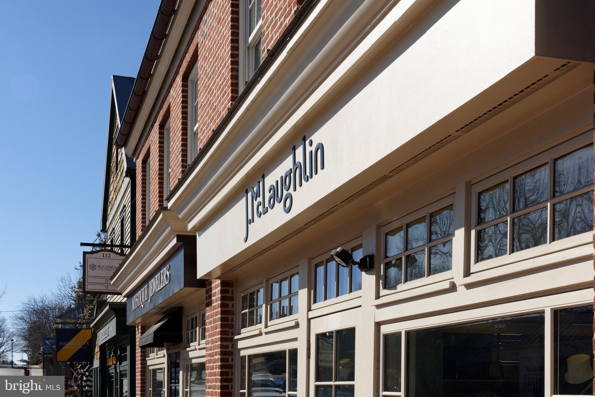 23443 23443-unit A Dover Road Middleburg, VA 20117 - Photo 25 of 41 Great local shopping