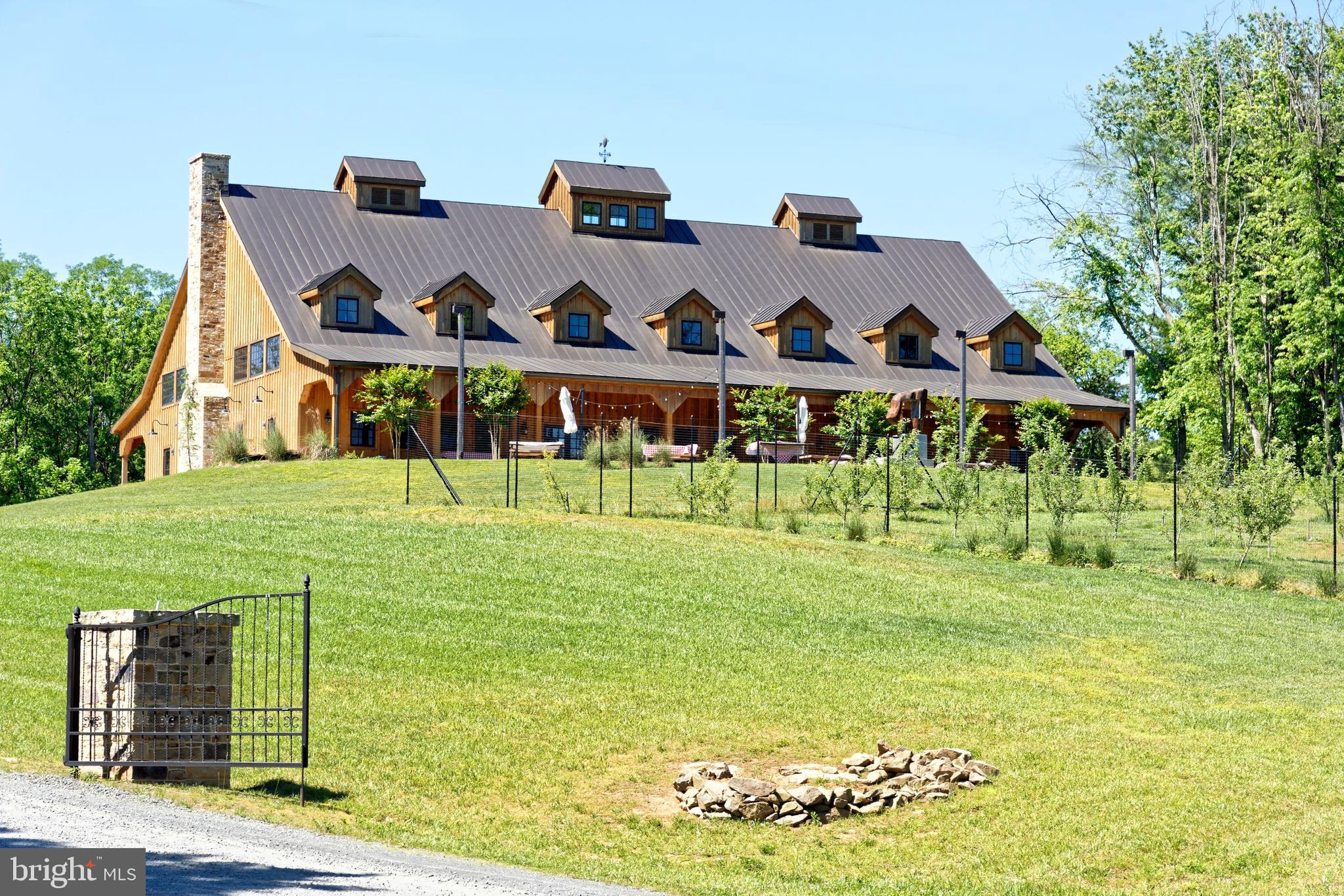 23443 23443-unit A Dover Road Middleburg, VA 20117 - Photo 40 of 41 Check out our own Cidery!