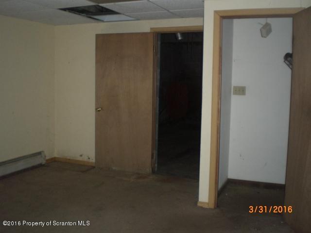 1 Maple Street Moscow, PA 18444 - Photo 12 of 28 Gallery Image 12