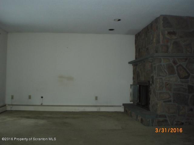 1 Maple Street Moscow, PA 18444 - Photo 14 of 28 Gallery Image 14