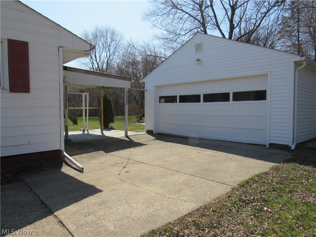 5845 Runkle Avenue Ashtabula, OH 44004 - Photo 3 of 21 Gallery Image 3