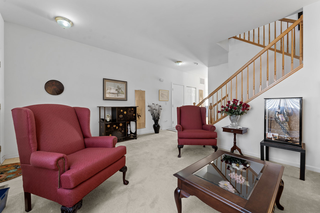 2412 Harms Road Joliet, IL 60435 - Photo 5 of 43
