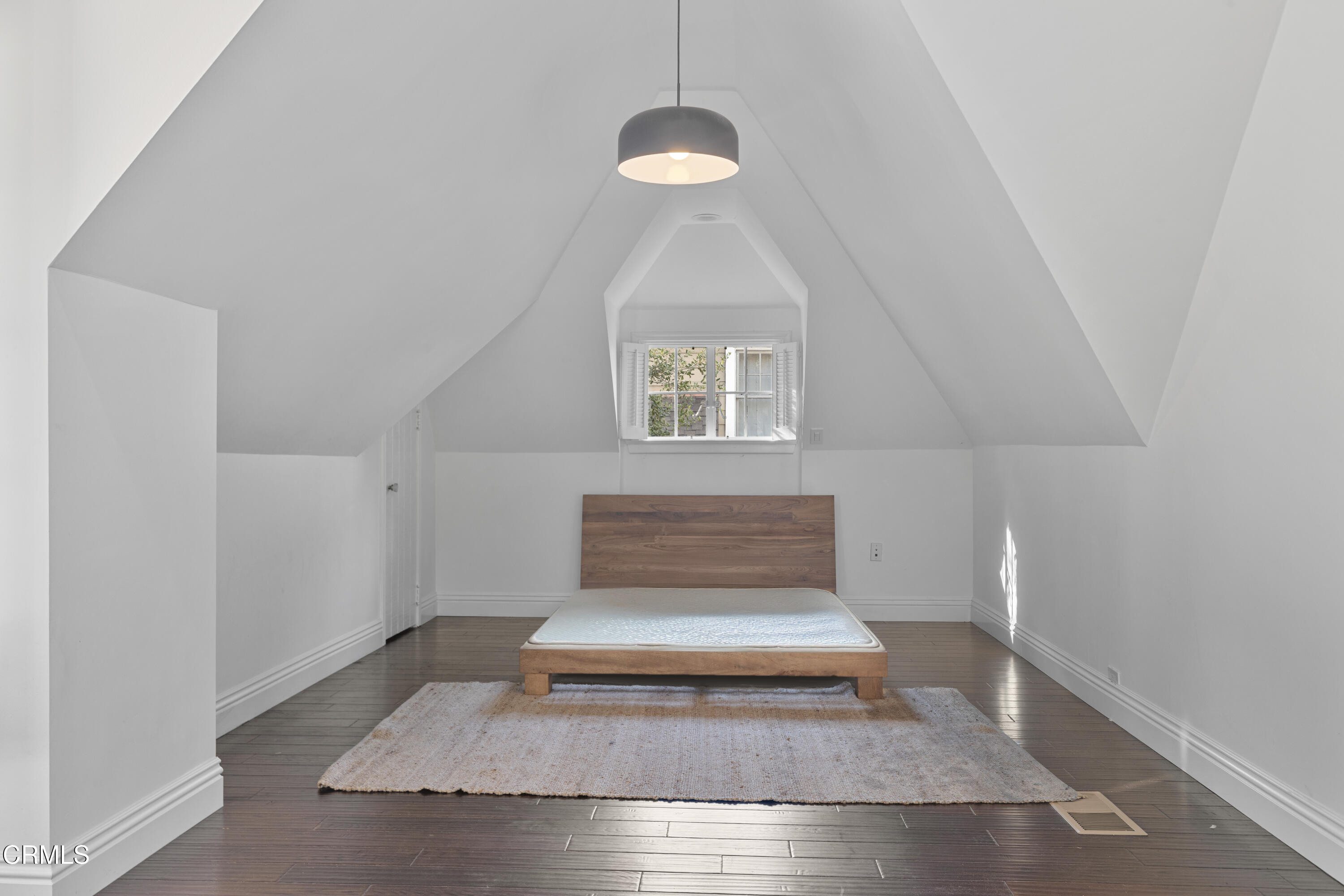 263 San Miguel Road Pasadena, CA 91105 - Photo 16 of 28 5I8A4725