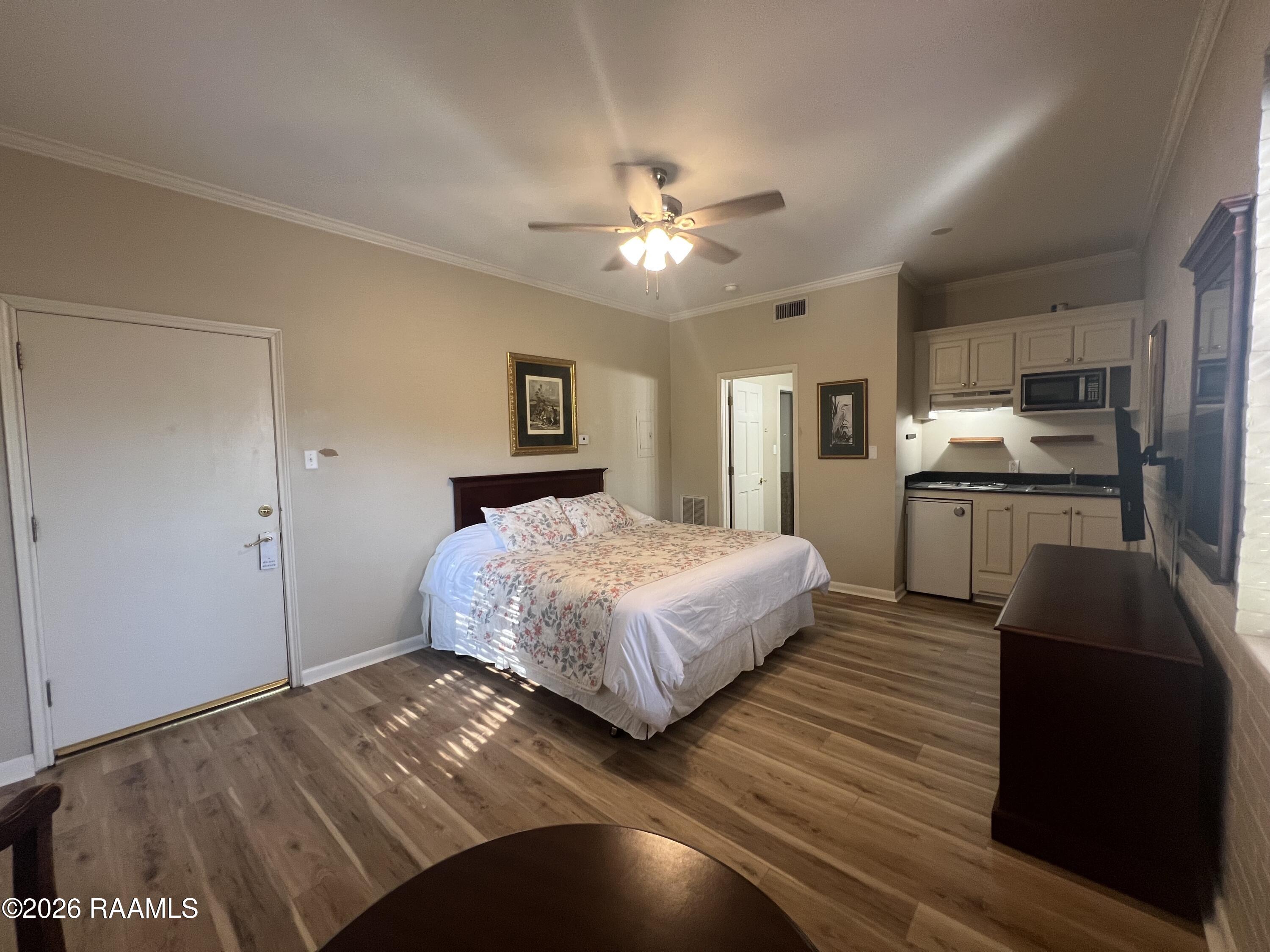 213 Bendel Road, Unit 111 Lafayette, LA 70503 - Photo 19 of 31 NormalLiving2
