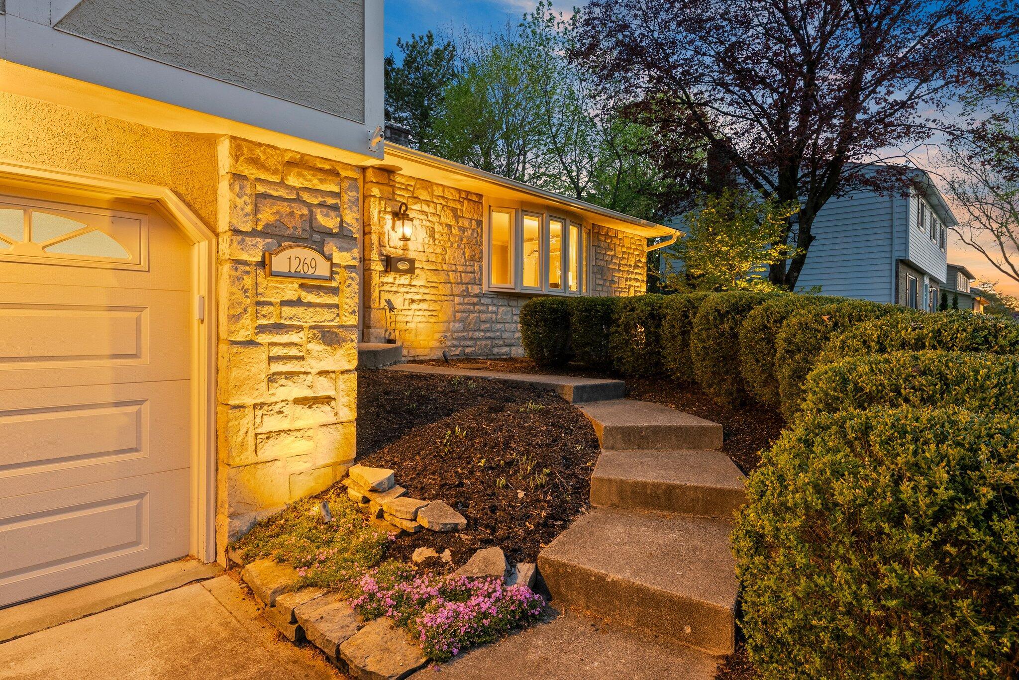 1269 Windham Road Columbus, OH 43220 - Photo 2 of 82 Front Walkway