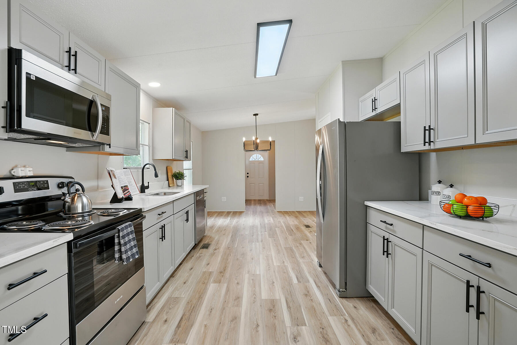585 Smith Road Smithfield, NC 27577 - Photo 13 of 33 Kitchen
