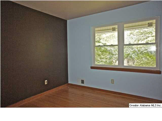 336 Sun Valley Road Birmingham, AL 35215 - Photo 24 of 32