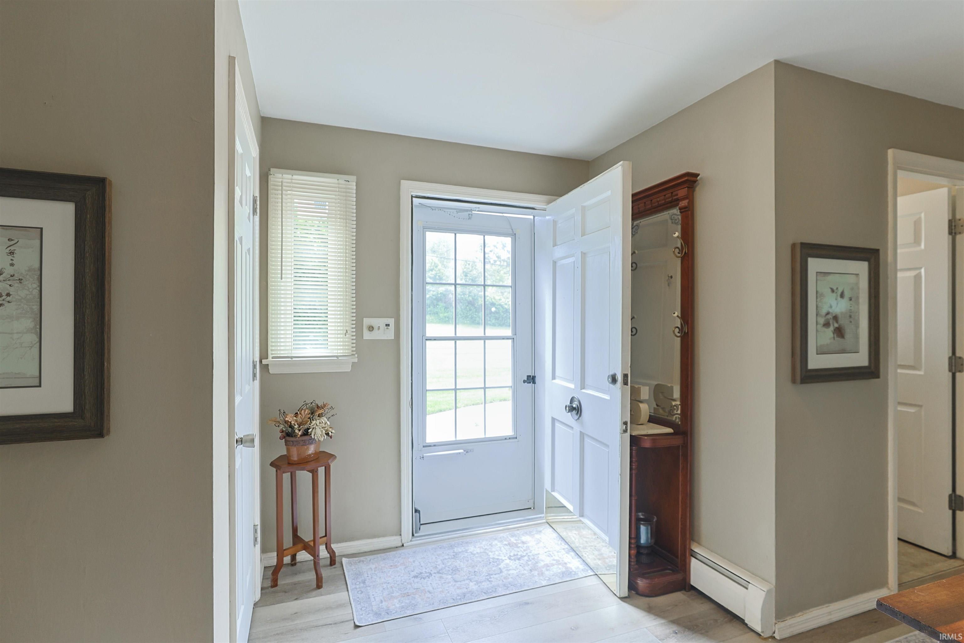 5402 Miami Road South Bend, IN 46614 - Photo 4 of 34