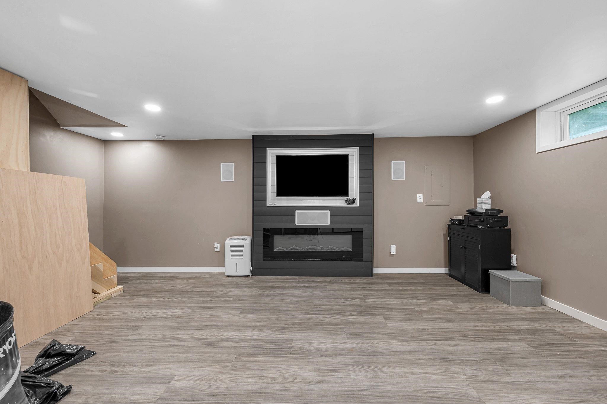22 River Road, Unit A Hudson, NH 03051 - Photo 23 of 38 Gallery Image 23