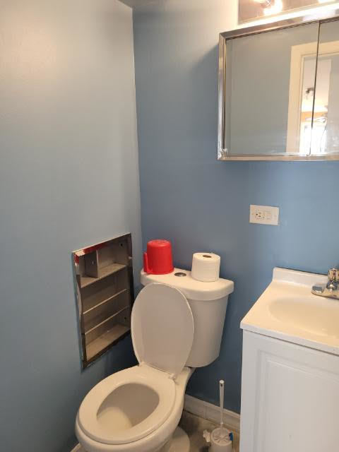 7540 North Ridge Boulevard, Unit 6H Chicago, IL 60645 - Photo 12 of 12 Gallery Image 12