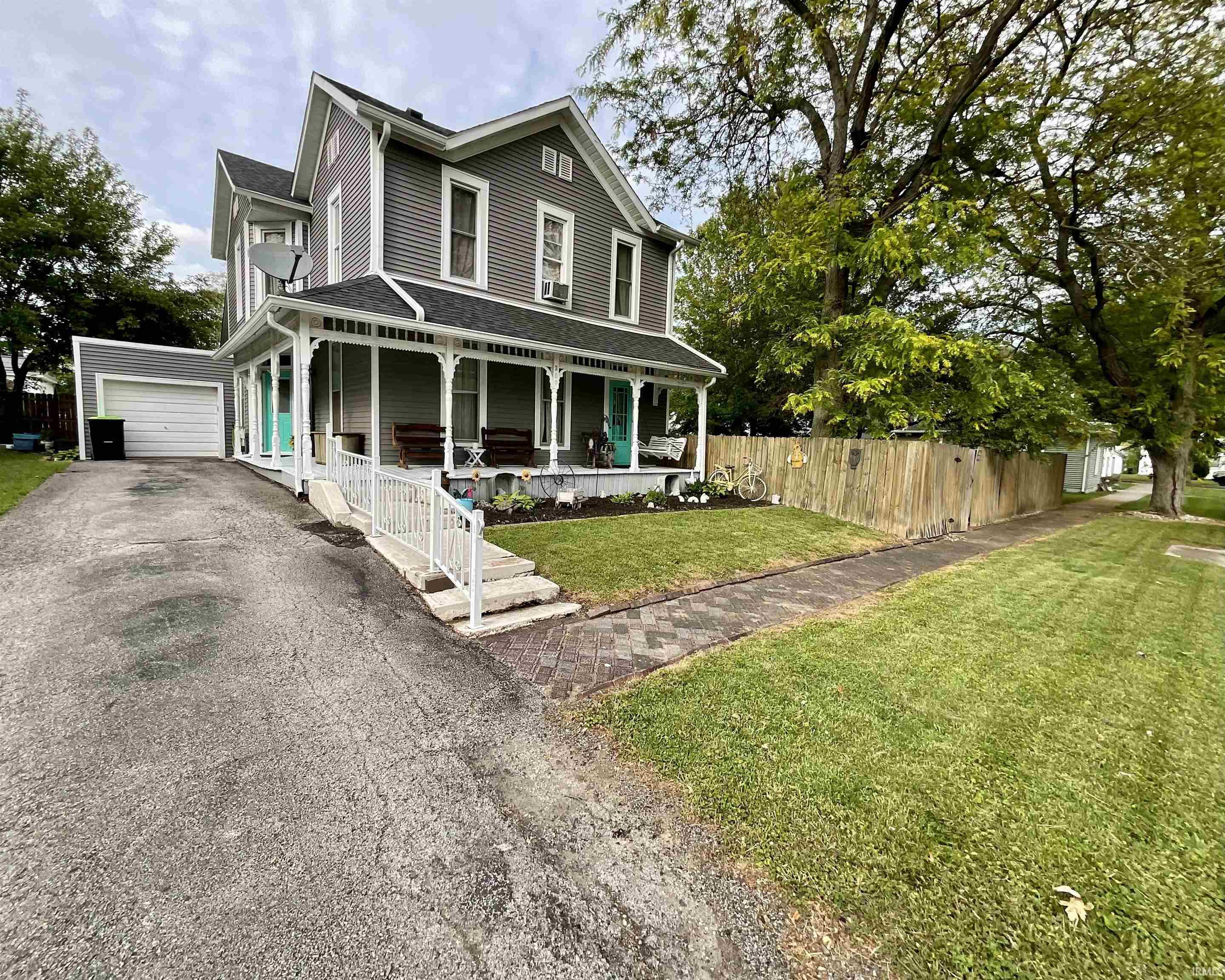 209 East 4th Street Warren, IN 46792 - Photo 2 of 24