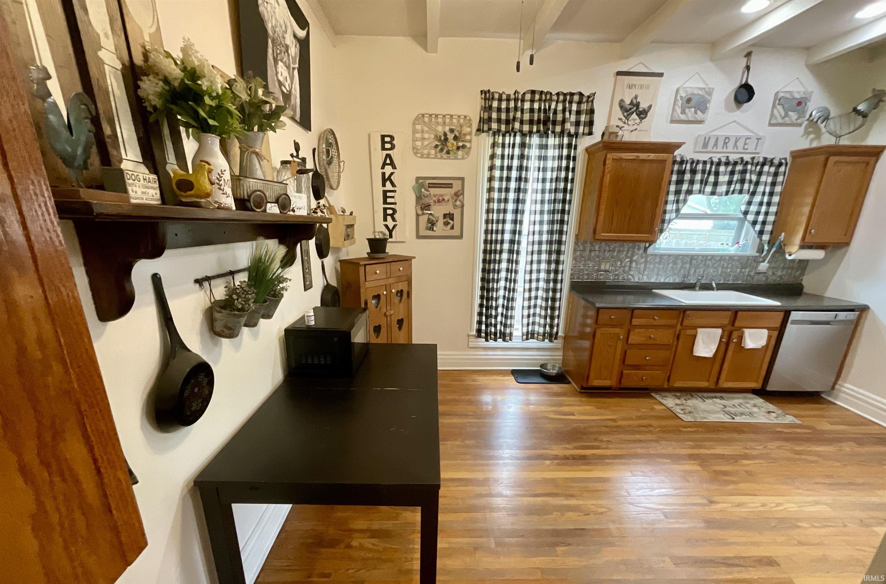 209 East 4th Street Warren, IN 46792 - Photo 7 of 24