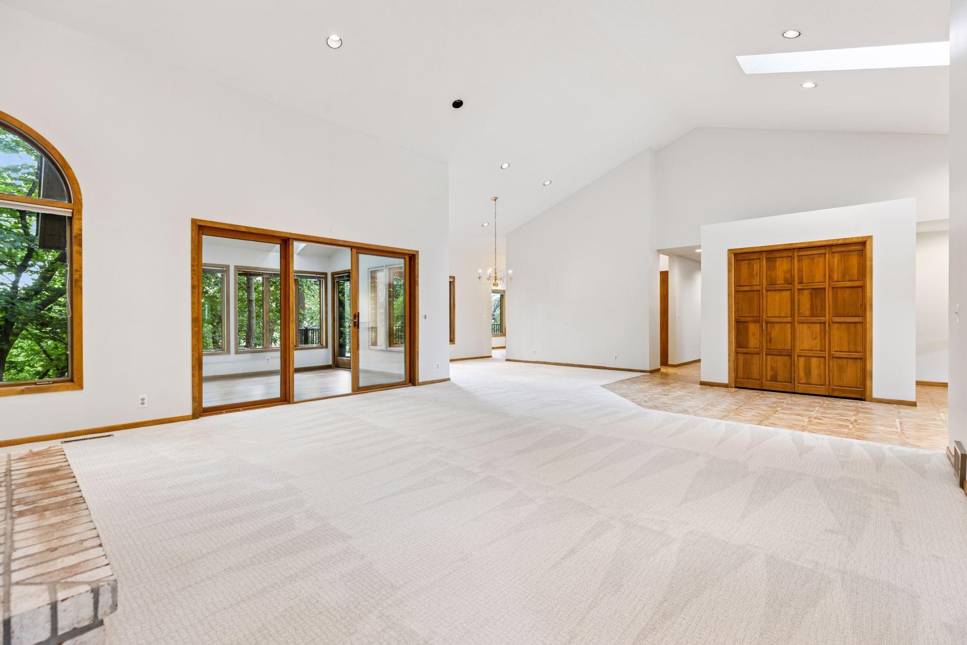 8048 Telegraph Road Bloomington, MN 55438 - Photo 9 of 73 Gallery Image 9