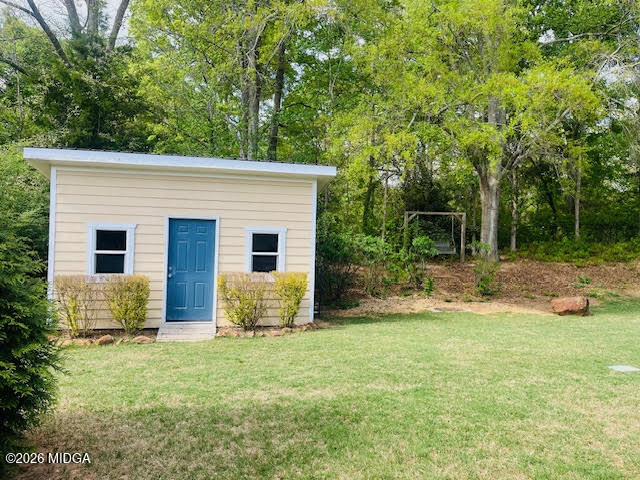 121 Presidents Way Forsyth, GA 31029 - Photo 25 of 25 front view of a house with a yard