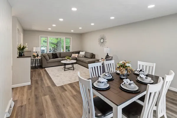 $219,900 | 220 Melodie Lane, Colona, IL 61241