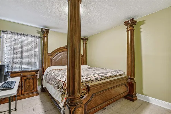 $305,000 | 1929 Jean Lafitte Boulevard, Lafitte, LA 70067