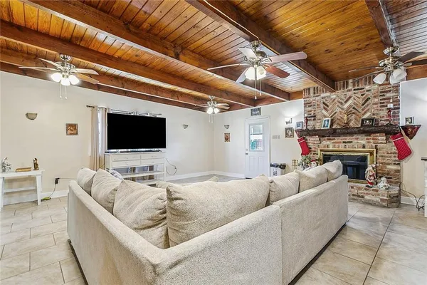 $305,000 | 1929 Jean Lafitte Boulevard, Lafitte, LA 70067